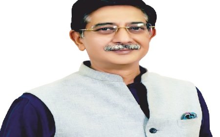 झांसी में रेल सेवाओं का अभूतपूर्व विकास: सांसद अनुराग शर्मा ने संसद में रखीं क्षेत्र की प्रमुख मांगें
